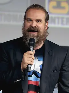 Portrait de David Harbour