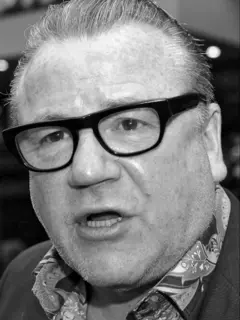 Portrait de Ray Winstone