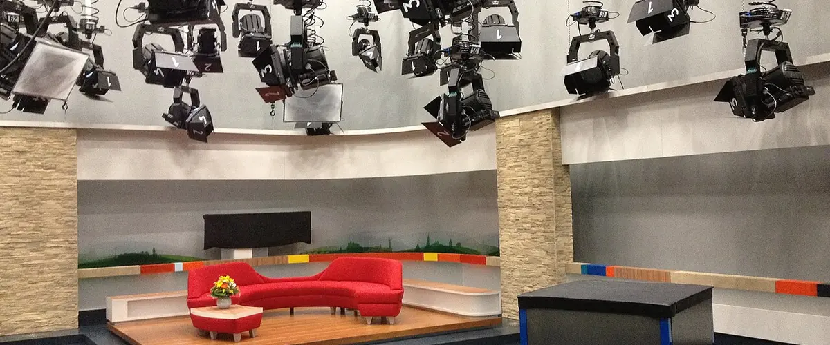 Scheinwerfer im Fernsehstudio 5 (fcm)